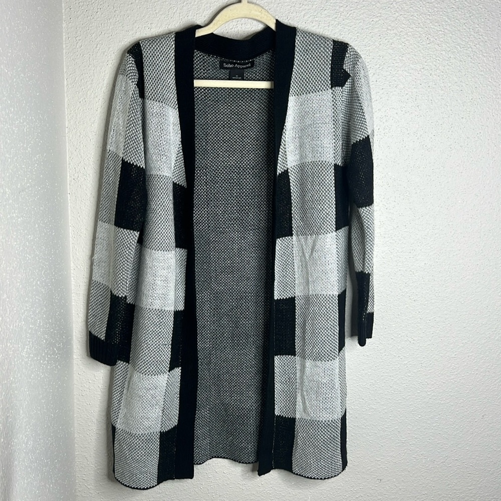SOHO APPAREL PLAID CARDIGAN SIZE XS